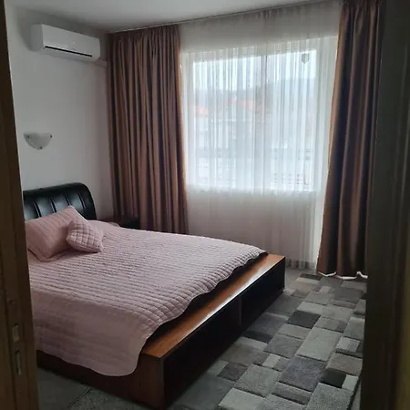 апартамент под наем Apartment *